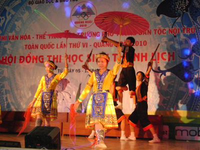 Cuộc thi văn hóa - thể thao các trường phổ thông dân tộc nội trú toàn quốc lần thứ VI - 2010 do BGD&ĐT tổ chức diễn ra tại Trường ĐH Phạm Văn Đồng 