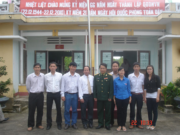 Trường Đại học Phạm Văn Đồng tổ chức các hoạt động kỷ niệm 66 năm Ngày thành lập Quân đội Nhân dân Việt Nam (22/12/1944 – 22/12/2010) và 21 năm Ngày hội Quốc phòng toàn dân.