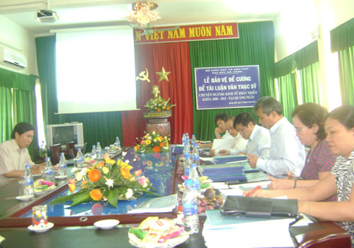 Ngày 5/6/2011, tại Trường Đại Học Phạm Văn Đồng, Đại Học Đà Nẵng tổ chức bảo vệ đề cương đề tài luận văn Thạc Sĩ chuyên ngành Kinh tế Phát triển khóa 2008-2011