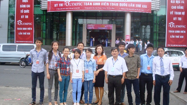 Đội Olympic Toán - Trường Đại học Phạm Văn Đồng đạt giải cao tại kỳ thi Olympic toán Sinh viên toàn quốc năm 2013