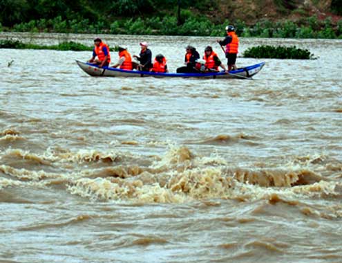 Thông báo khẩn v/v nghỉ học ngày thứ 7 ( 16/11/2013)