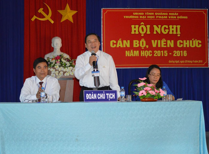 Trường Đại học Phạm Văn Đồng tổ chức Hội nghị cán bộ, viên chức năm học 2015 – 2016.