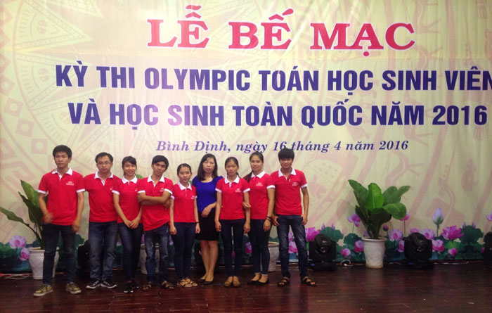 Đôi tuyển Olympic Toán Trường Đại học Phạm Văn Đồng đạt giải cao tại kỳ thi Olympic Toán Sinh viên Toàn quốc năm 2016