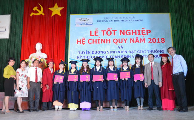 Lễ tốt nghiệp hệ chính quy năm 2018