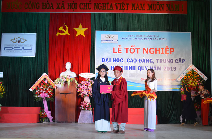 Lễ tốt nghiệp Đại học, Cao đẳng, Trung cấp hệ chính quy năm 2019